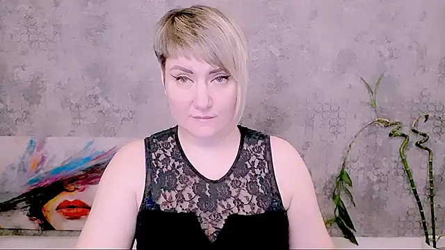 Djullia's cam snapshot