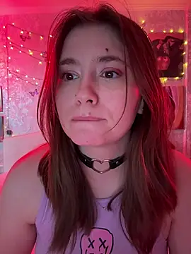 Sabrina_shells's cam snapshot