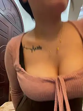 Molly-xiao's cam snapshot