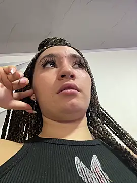 Sophie_LS's cam snapshot