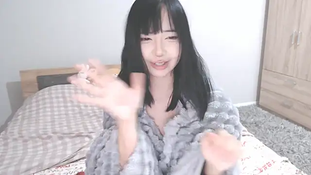 your_angela's cam snapshot