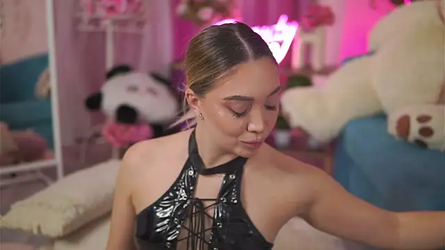 NadyaBlue's cam snapshot