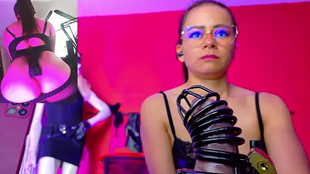 MistressSlut1 live sex cam