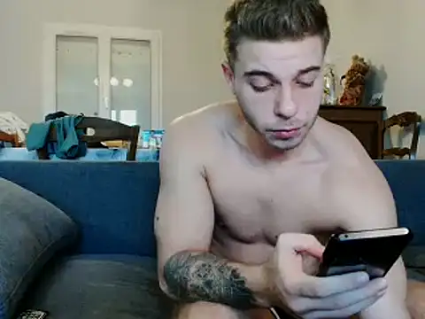 Elkafit28 live sex cam