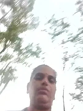 Manvi_hote's cam snapshot