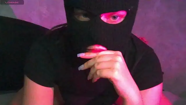 YenMoore's cam snapshot