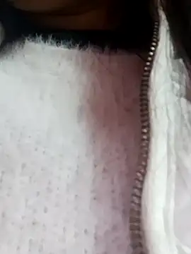 CuteSarikaLIVE's cam snapshot