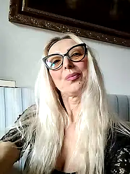 _sexyBLONDE46_'s cam snapshot