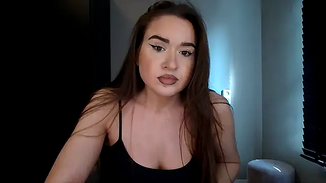 avajade's cam snapshot