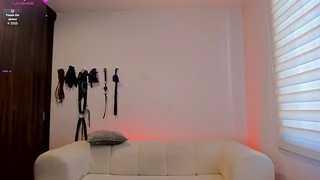 abu_dhabi_21 live sex cam