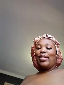 SWEETDOLLY29XX live sex cam