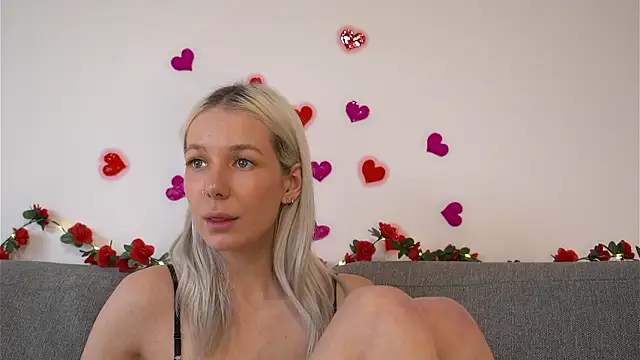 RanyThomson's cam snapshot