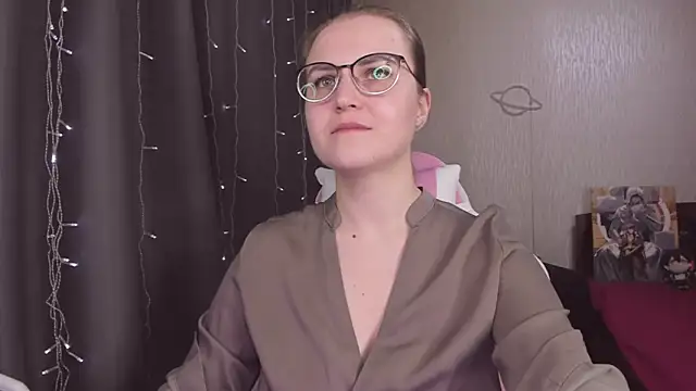 MissBrightShine's cam snapshot