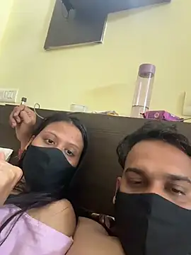 indianshycouple's cam snapshot