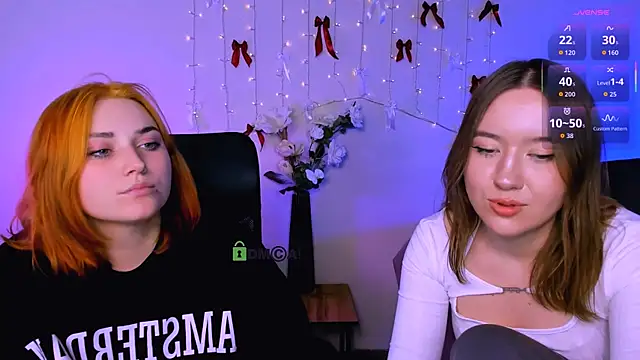 casey_meow_'s cam snapshot