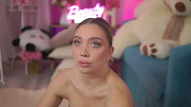 NadyaBlue's cam snapshot