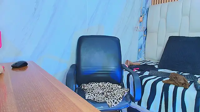 BeatrizSchmidt live sex cam