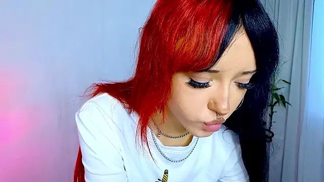 __Amiraa's cam snapshot