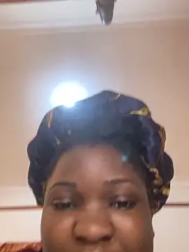 sweet18creamybigpussy's cam snapshot