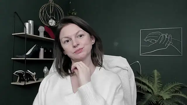 VivianWILD's cam snapshot