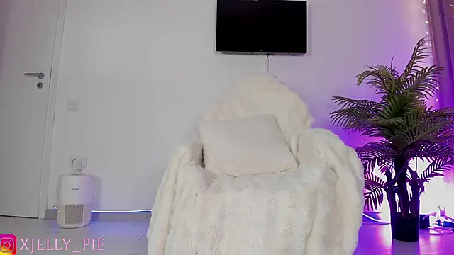 JellyPie's cam snapshot