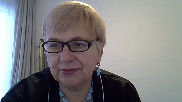 SweetCherry27's cam snapshot