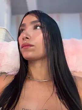 Milena-1 live sex cam