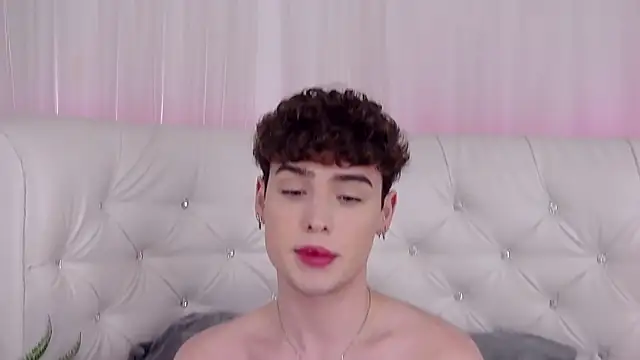 RobbyCharming live sex cam