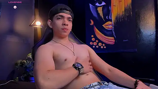 Julian_Mercier live sex cam