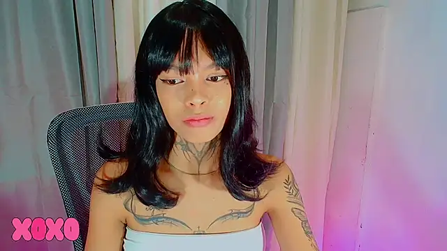 DoriDelux20 live sex cam