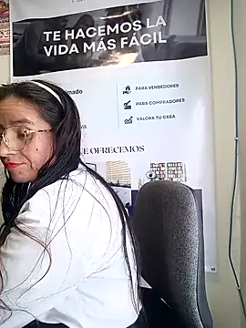 Valentina--1 live sex cam