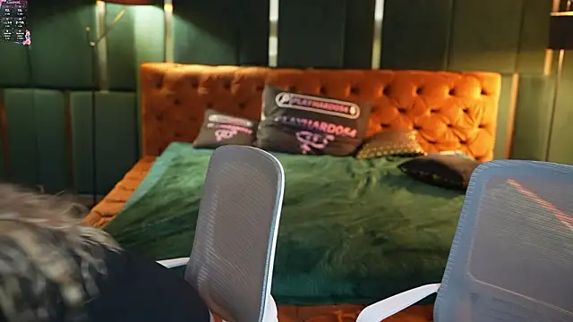 Angy_Netal's cam snapshot