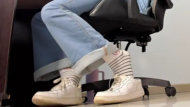 alma_fenix's cam snapshot