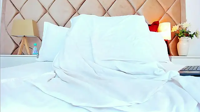 AngelinaDuvall's cam snapshot