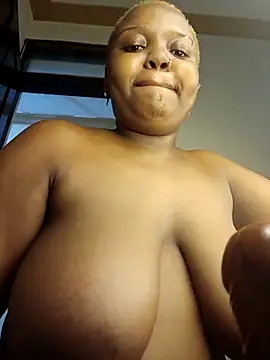 queennapal's cam snapshot