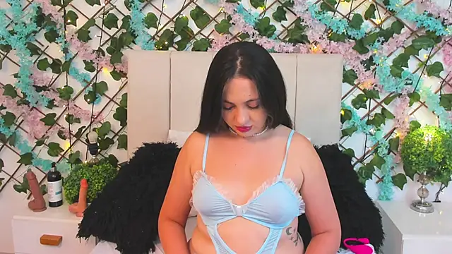 ScarletLevis's cam snapshot