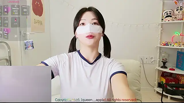 queen__apple's cam snapshot