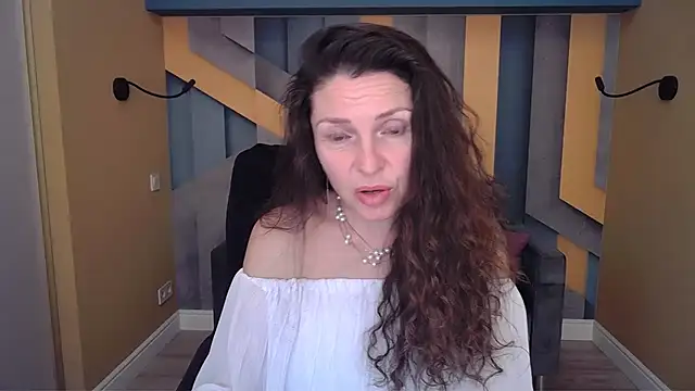 EllaLong live sex cam