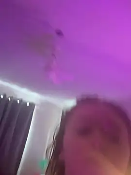 KaylaTrudi's cam snapshot