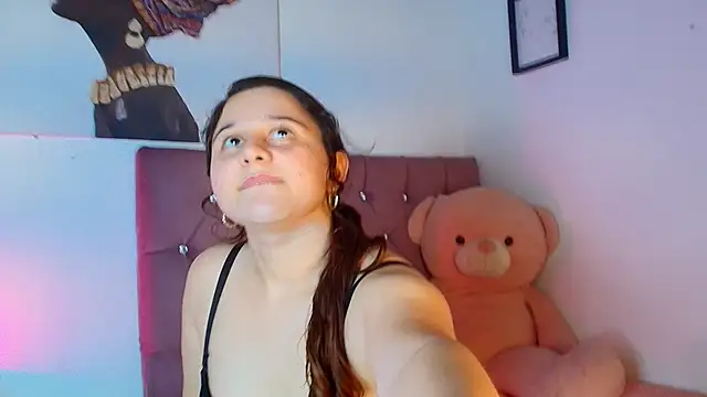 whitney_brown_'s cam snapshot