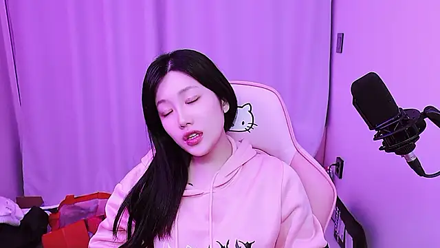 MISA_02's cam snapshot