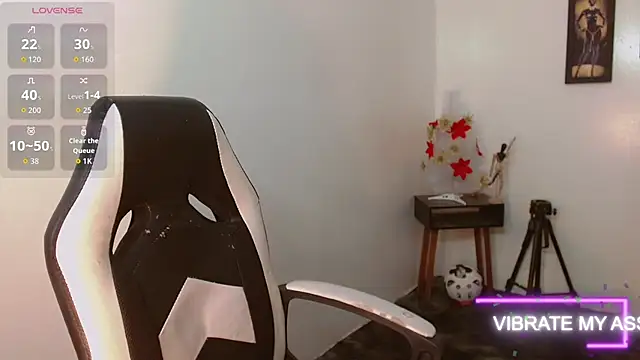 AdharaaMoon live sex cam