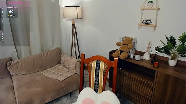 LaureMestler live sex cam