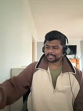 YOURCRAZYDADDY's cam snapshot