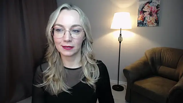 Ava_Elior's cam snapshot