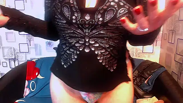 milfsexy's cam snapshot