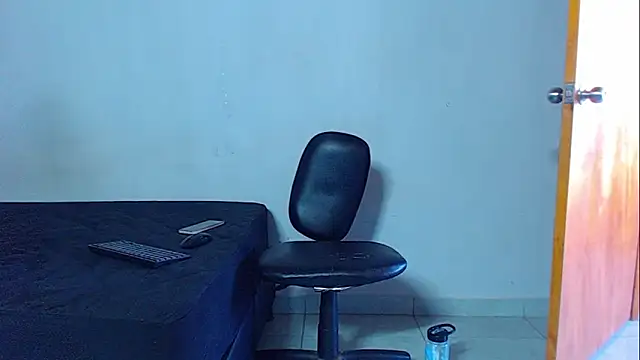 mikecoper_23 live sex cam