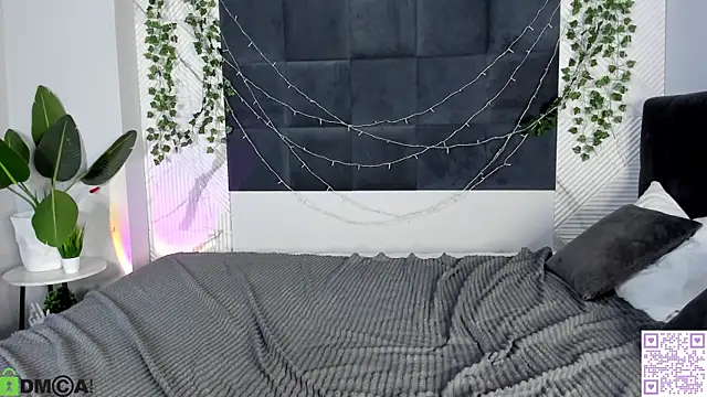 Brenda_Puff's cam snapshot