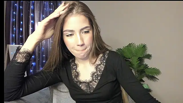 Aurora_Glow21's cam snapshot