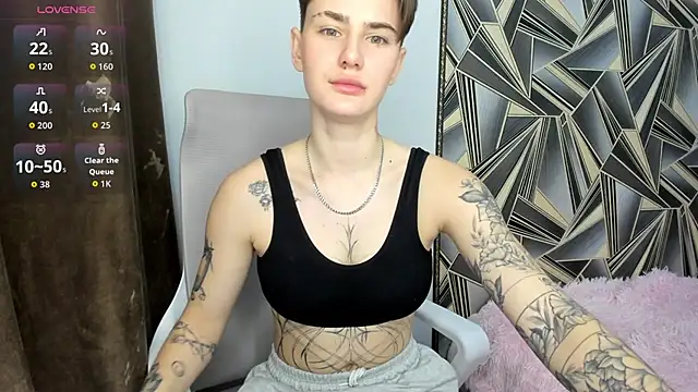 GildedSin's cam snapshot